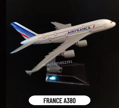 Metal Airplane Airliner Model