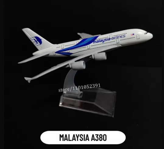 Metal Airplane Airliner Model
